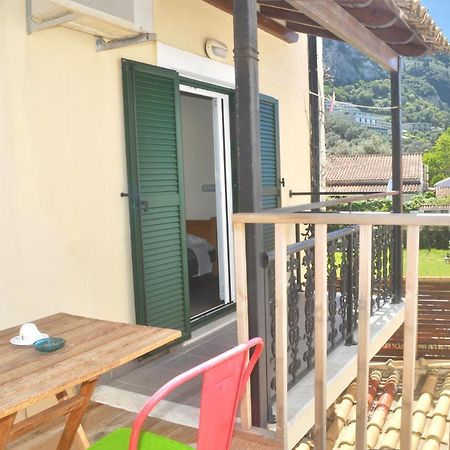 Holiday Studio Apartments Yannis On Agios Gordios Beach In Corfu Agios Gordios (Corfu) Exterior foto