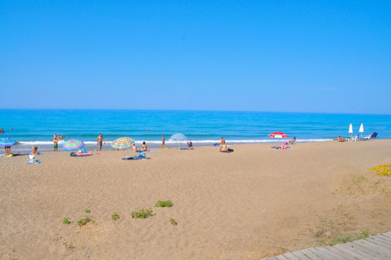 Holiday Studio Apartments Yannis On Agios Gordios Beach In Corfu Agios Gordios (Corfu) Exterior foto
