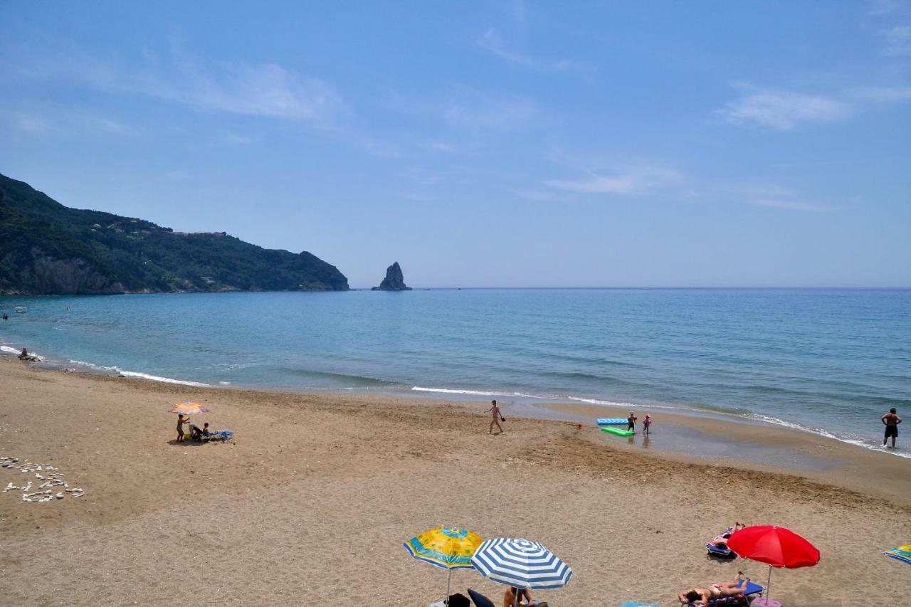 Holiday Studio Apartments Yannis On Agios Gordios Beach In Corfu Agios Gordios (Corfu) Exterior foto