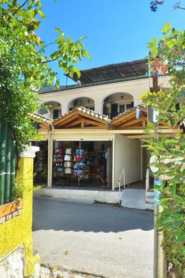 Holiday Studio Apartments Yannis On Agios Gordios Beach In Corfu Agios Gordios (Corfu) Exterior foto